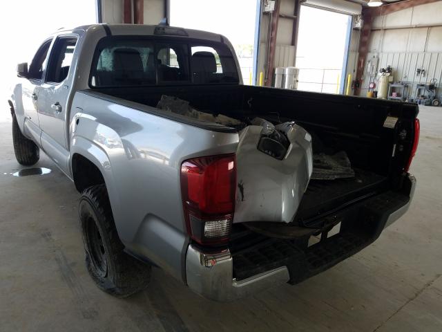 Photo 2 VIN: 5TFAX5GN1KX146139 - TOYOTA TACOMA DOU 