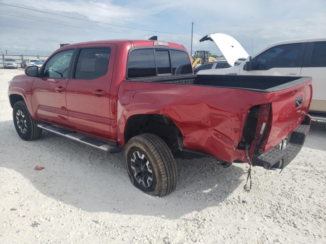 Photo 1 VIN: 5TFAX5GN1KX160820 - TOYOTA TACOMA 