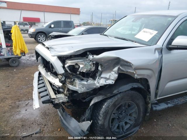 Photo 5 VIN: 5TFAX5GN1LX181815 - TOYOTA TACOMA 