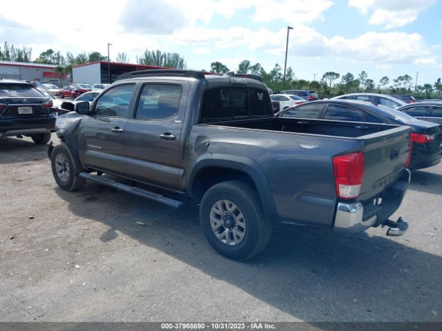 Photo 2 VIN: 5TFAX5GN2HX092889 - TOYOTA TACOMA 