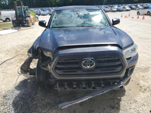 Photo 4 VIN: 5TFAX5GN2KX153990 - TOYOTA TACOMA 