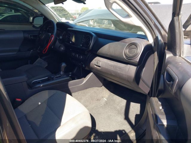 Photo 4 VIN: 5TFAX5GN2LX187039 - TOYOTA TACOMA 