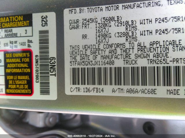 Photo 8 VIN: 5TFAX5GN3JX116400 - TOYOTA TACOMA 