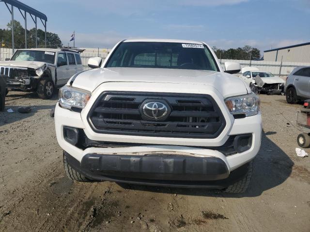 Photo 4 VIN: 5TFAX5GN3KX140942 - TOYOTA TACOMA DOU 