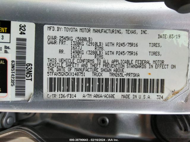 Photo 8 VIN: 5TFAX5GN3KX148751 - TOYOTA TACOMA 