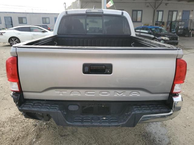 Photo 5 VIN: 5TFAX5GN4HX092327 - TOYOTA TACOMA DOU 