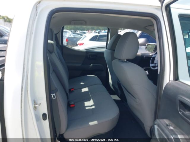 Photo 7 VIN: 5TFAX5GN4JX109004 - TOYOTA TACOMA 