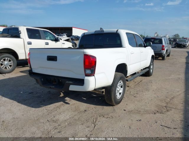 Photo 3 VIN: 5TFAX5GN4JX115725 - TOYOTA TACOMA 