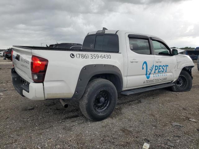 Photo 2 VIN: 5TFAX5GN4JX127146 - TOYOTA TACOMA DOU 