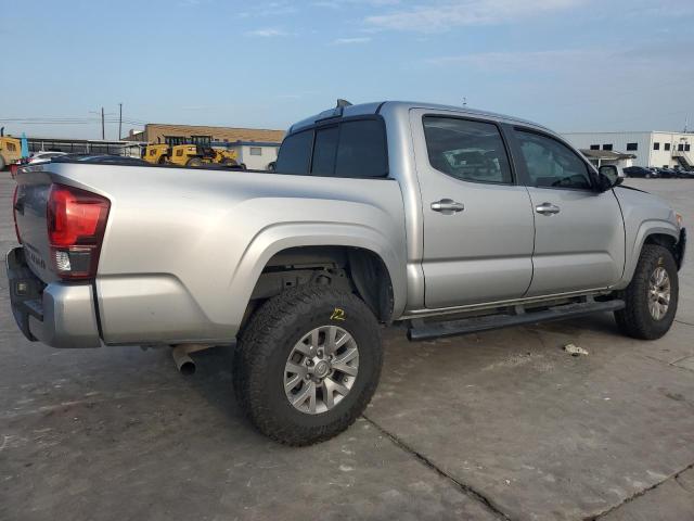 Photo 2 VIN: 5TFAX5GN4JX127941 - TOYOTA TACOMA DOU 