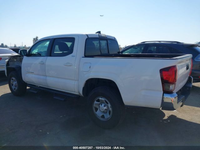 Photo 2 VIN: 5TFAX5GN4JX130404 - TOYOTA TACOMA 