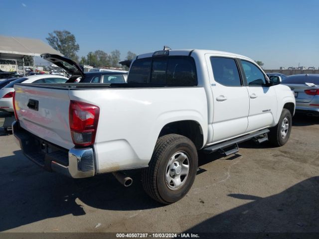 Photo 3 VIN: 5TFAX5GN4JX130404 - TOYOTA TACOMA 