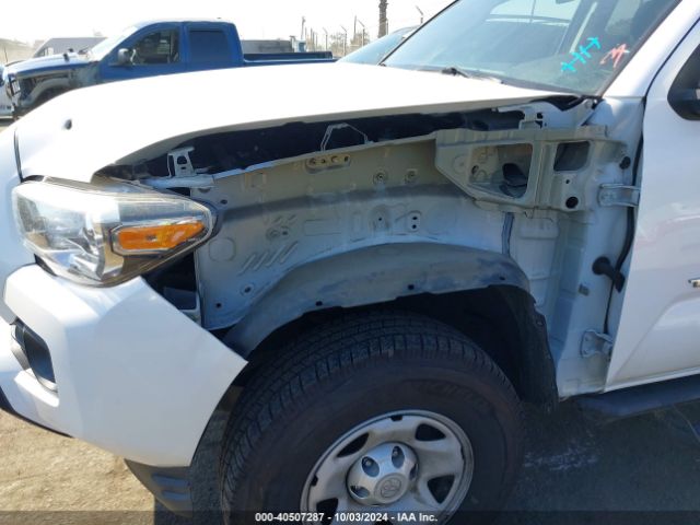 Photo 5 VIN: 5TFAX5GN4JX130404 - TOYOTA TACOMA 