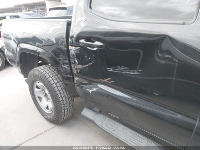 Photo 5 VIN: 5TFAX5GN4KX147477 - TOYOTA TACOMA 