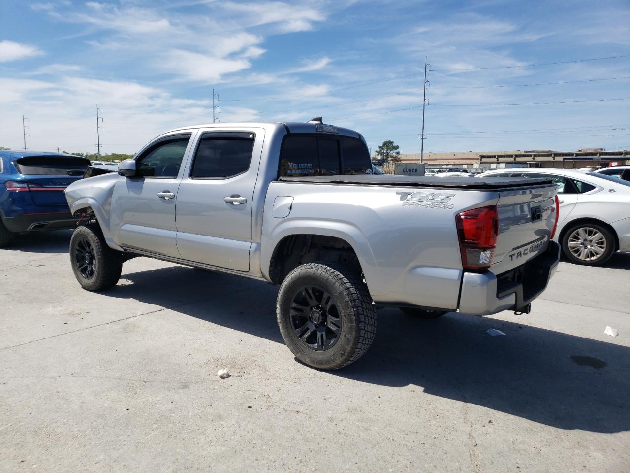 Photo 1 VIN: 5TFAX5GN4KX147740 - TOYOTA TACOMA 