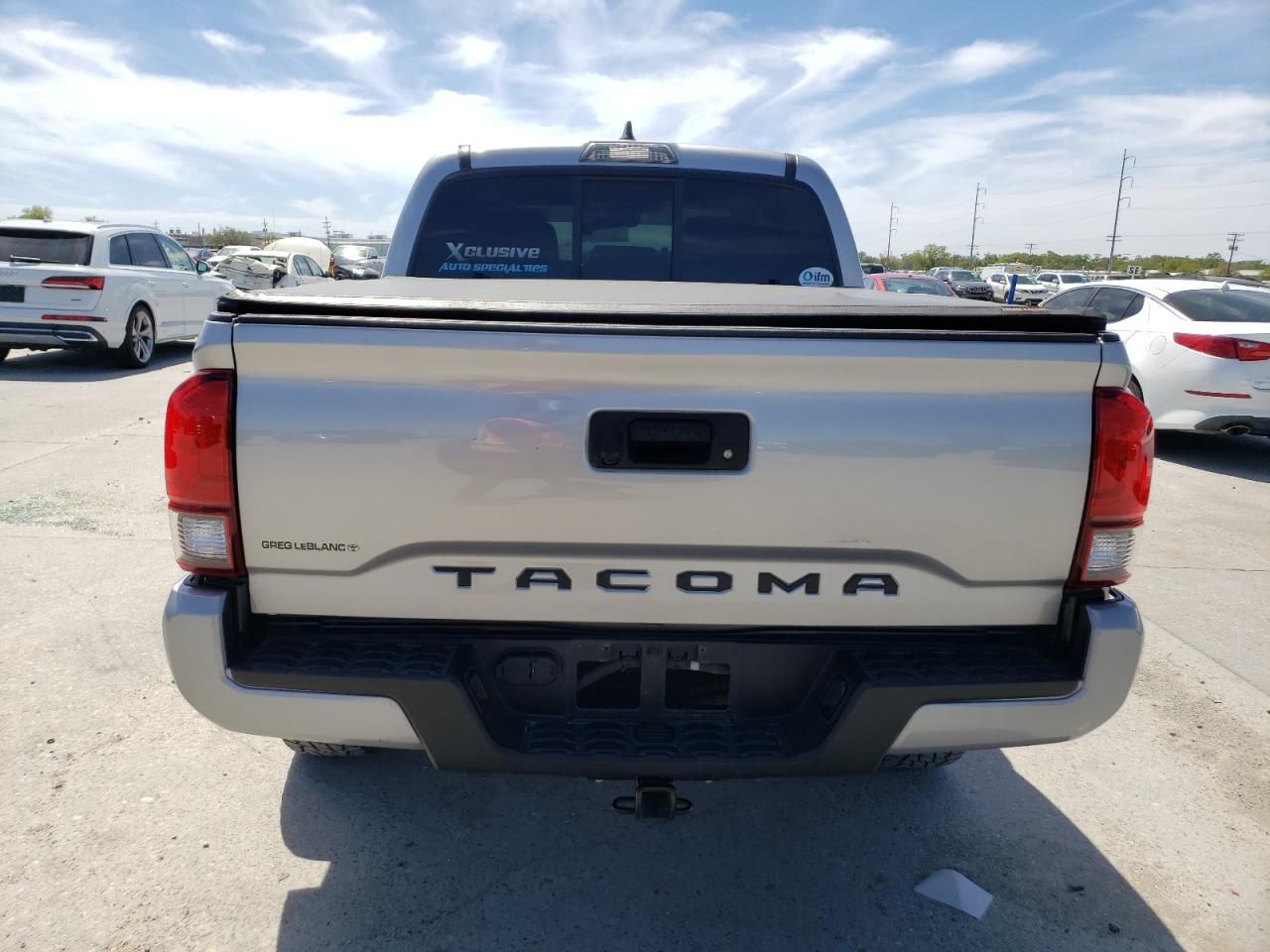 Photo 5 VIN: 5TFAX5GN4KX147740 - TOYOTA TACOMA 