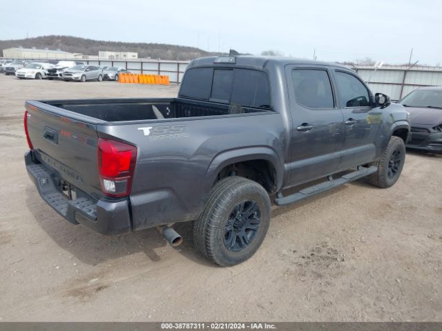 Photo 3 VIN: 5TFAX5GN5JX131223 - TOYOTA TACOMA 