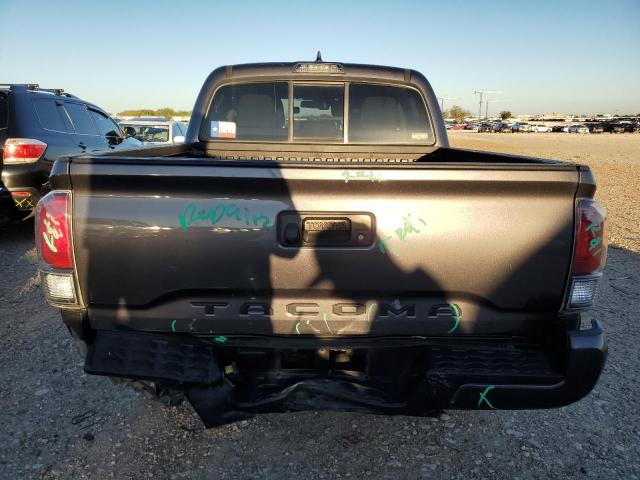 Photo 5 VIN: 5TFAX5GN5KX135161 - TOYOTA TACOMA DOU 