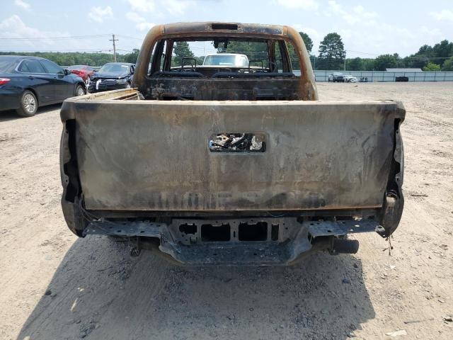 Photo 5 VIN: 5TFAX5GN5KX138853 - TOYOTA TACOMA DOU 