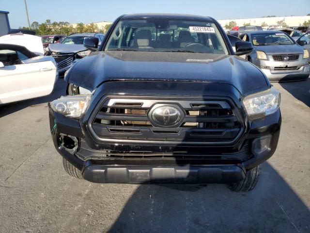 Photo 4 VIN: 5TFAX5GN6JX127777 - TOYOTA TACOMA DOU 