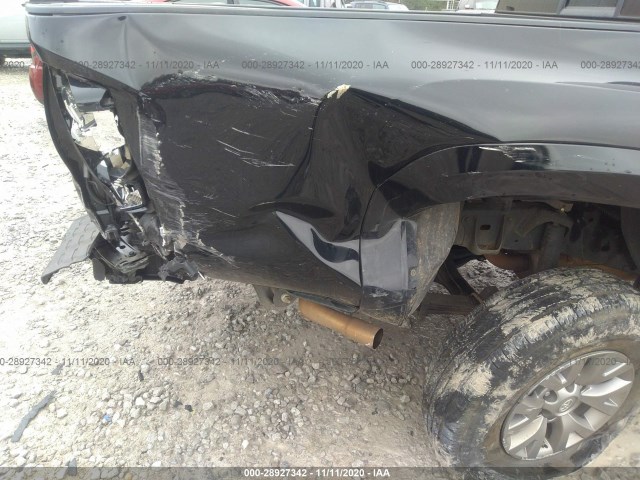 Photo 5 VIN: 5TFAX5GN6KX138098 - TOYOTA TACOMA 2WD 