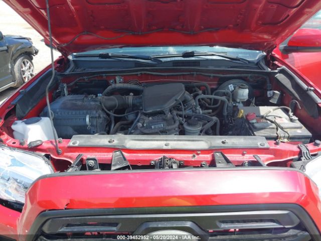 Photo 9 VIN: 5TFAX5GN6KX143723 - TOYOTA TACOMA 