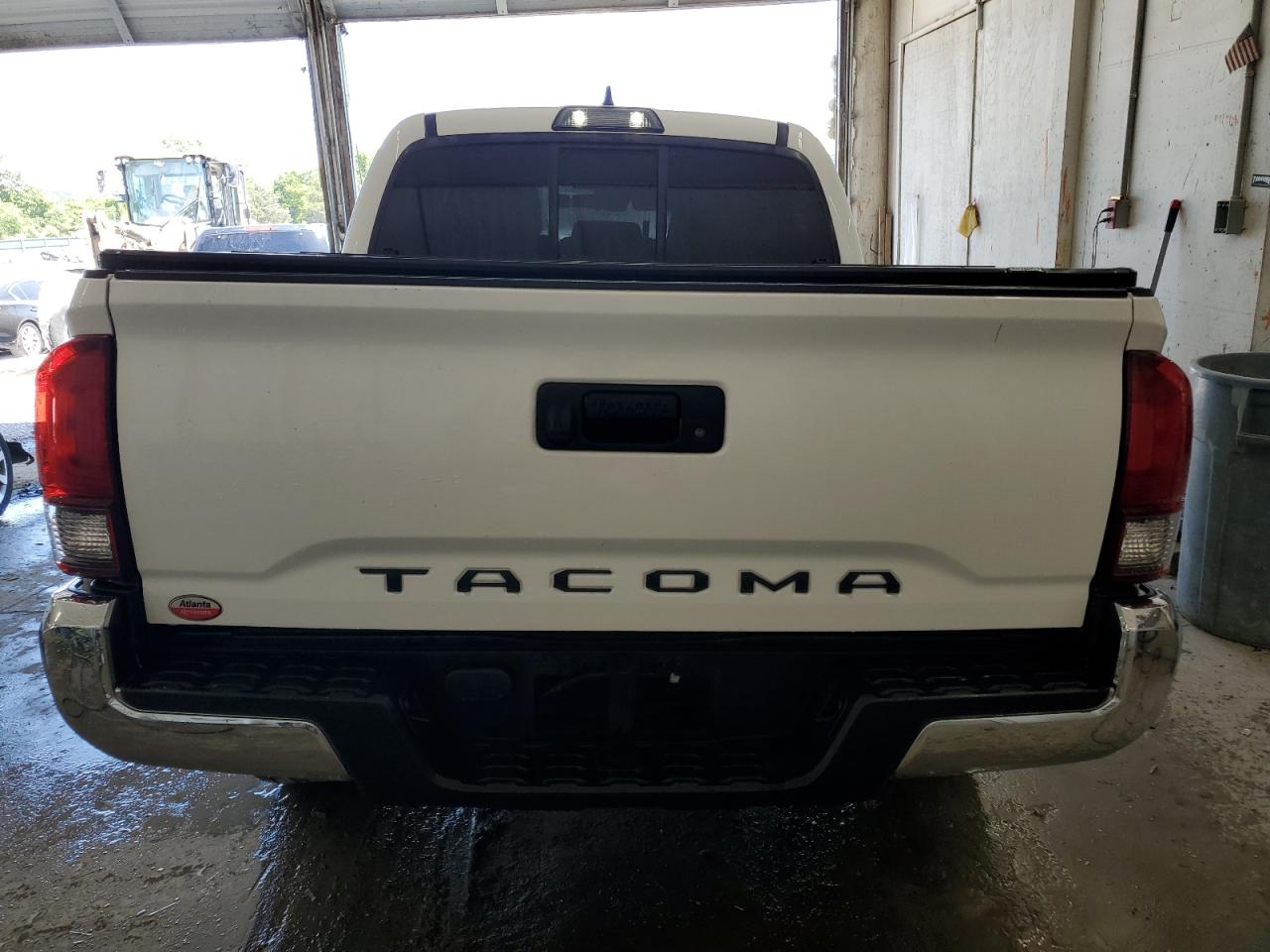 Photo 5 VIN: 5TFAX5GN6KX148131 - TOYOTA TACOMA 