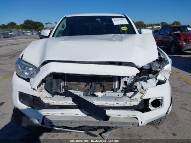 Photo 5 VIN: 5TFAX5GN6LX181888 - TOYOTA TACOMA 