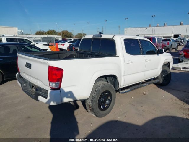 Photo 3 VIN: 5TFAX5GN7HX095190 - TOYOTA TACOMA 