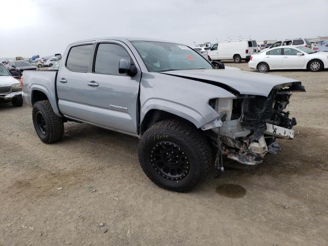 Photo 3 VIN: 5TFAX5GN7KX134898 - TOYOTA TACOMA DOU 