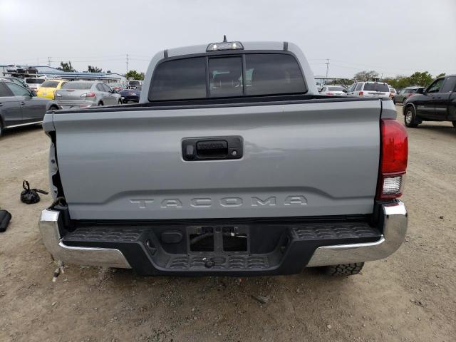 Photo 5 VIN: 5TFAX5GN7KX134898 - TOYOTA TACOMA DOU 