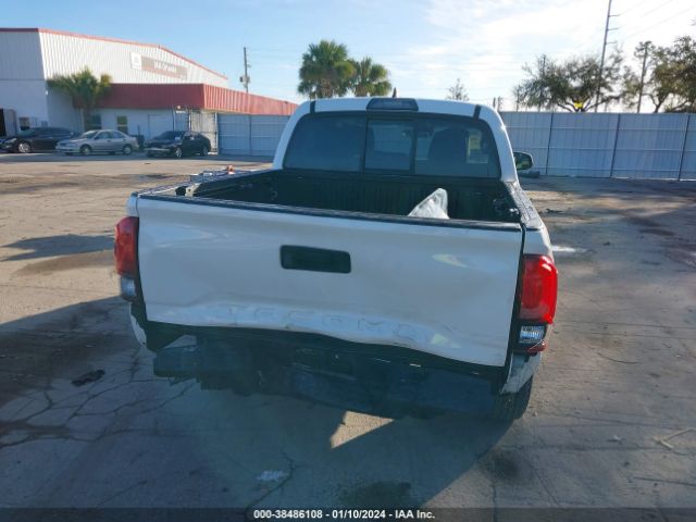 Photo 5 VIN: 5TFAX5GN7KX136568 - TOYOTA TACOMA 