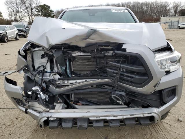 Photo 10 VIN: 5TFAX5GN7KX160319 - TOYOTA TACOMA DOU 