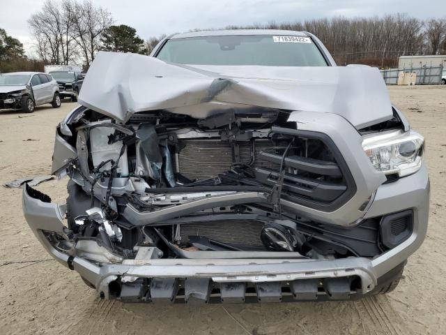 Photo 4 VIN: 5TFAX5GN7KX160319 - TOYOTA TACOMA DOU 