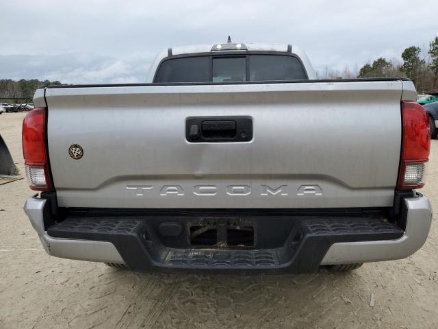 Photo 5 VIN: 5TFAX5GN7KX160319 - TOYOTA TACOMA DOU 