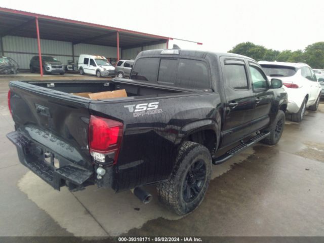 Photo 3 VIN: 5TFAX5GN7KX165181 - TOYOTA TACOMA 