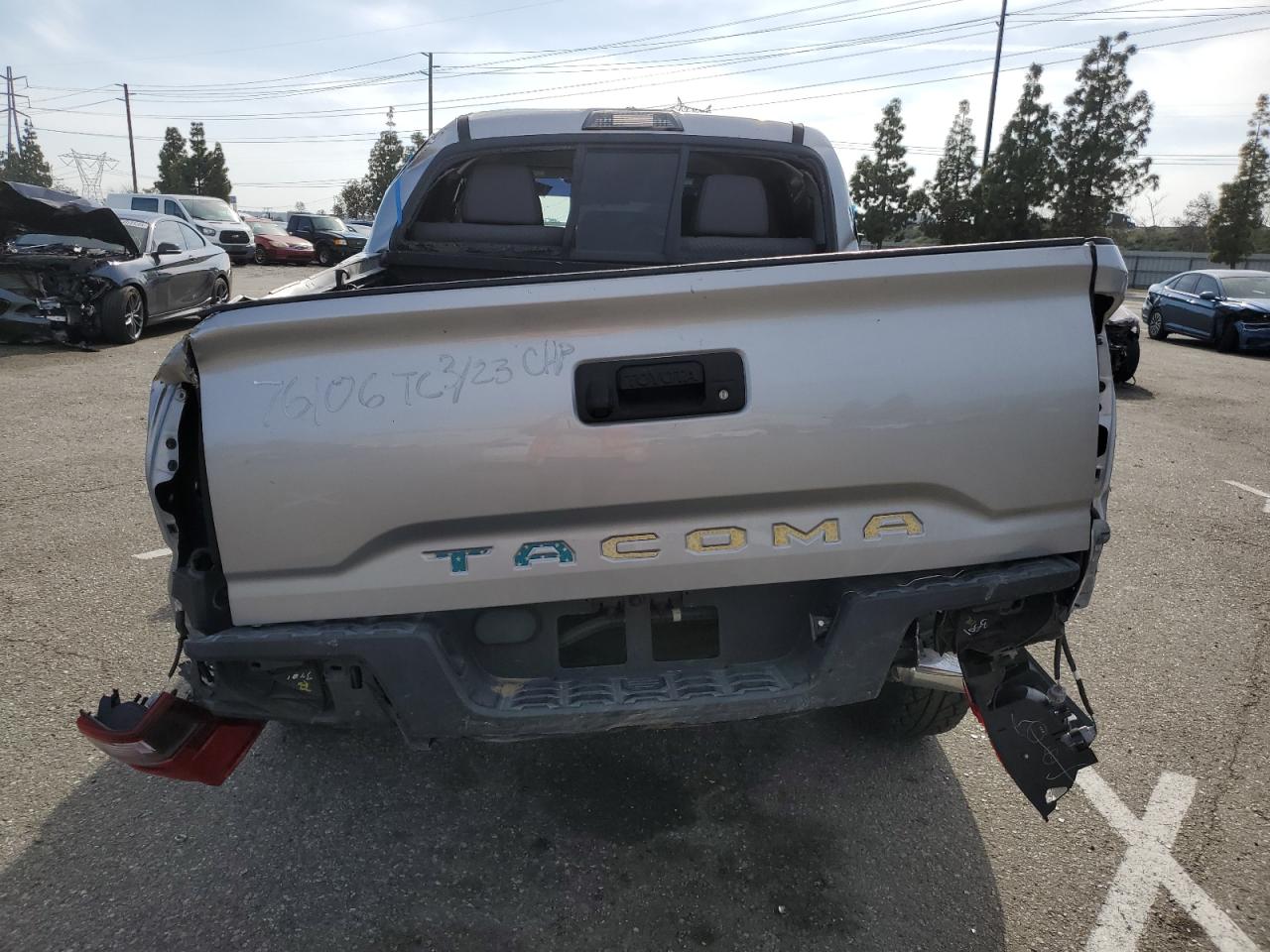 Photo 5 VIN: 5TFAX5GN7LX176439 - TOYOTA TACOMA 