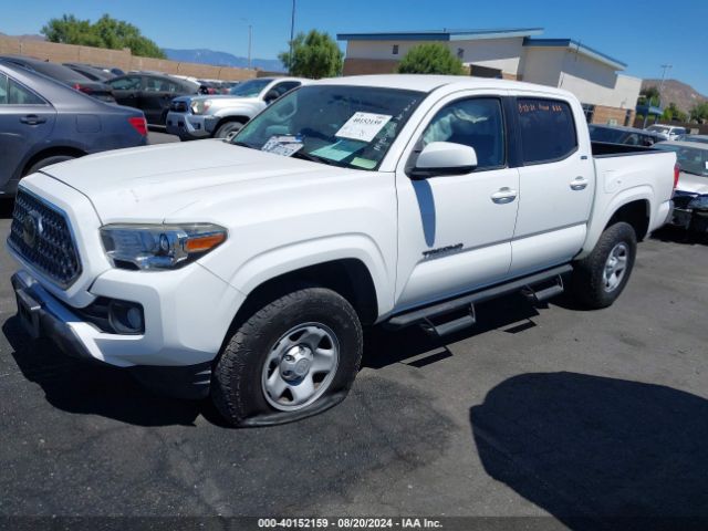 Photo 1 VIN: 5TFAX5GN8HX074106 - TOYOTA TACOMA 