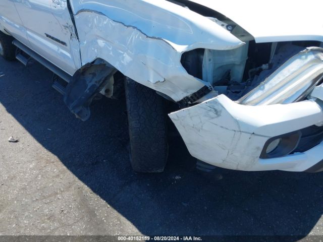 Photo 5 VIN: 5TFAX5GN8HX074106 - TOYOTA TACOMA 