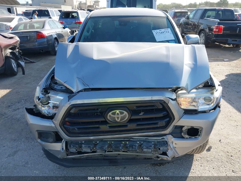 Photo 11 VIN: 5TFAX5GN8JX112682 - TOYOTA TACOMA 