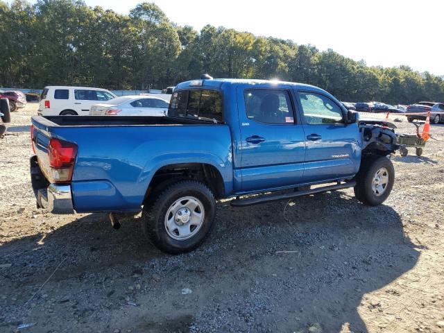 Photo 2 VIN: 5TFAX5GN8JX121463 - TOYOTA TACOMA DOU 