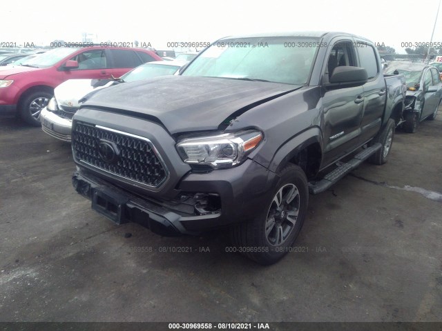 Photo 1 VIN: 5TFAX5GN8KX137017 - TOYOTA TACOMA 2WD 