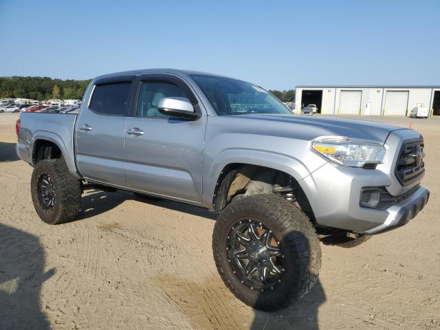 Photo 3 VIN: 5TFAX5GN9KX133011 - TOYOTA TACOMA DOU 