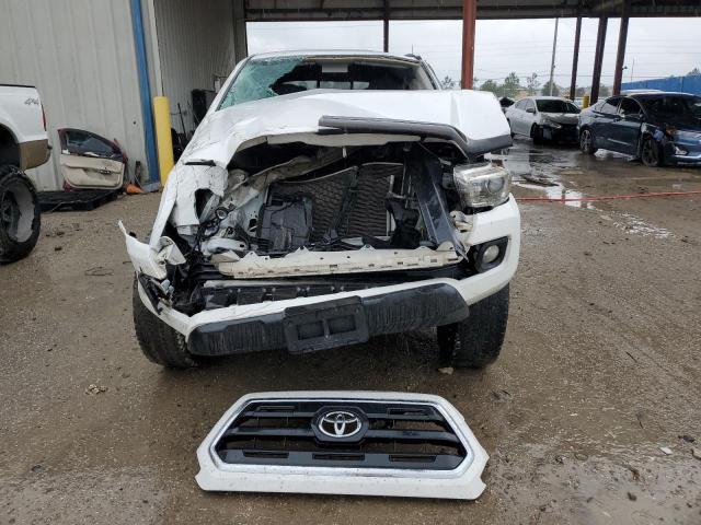 Photo 4 VIN: 5TFAX5GNXGX057211 - TOYOTA TACOMA DOU 