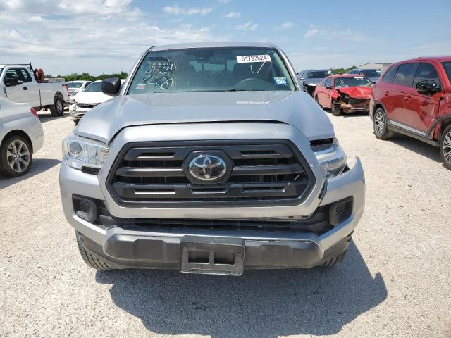 Photo 4 VIN: 5TFAX5GNXJX117494 - TOYOTA TACOMA 