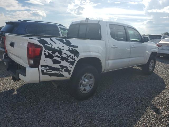 Photo 2 VIN: 5TFAX5GNXJX125899 - TOYOTA TACOMA DOU 