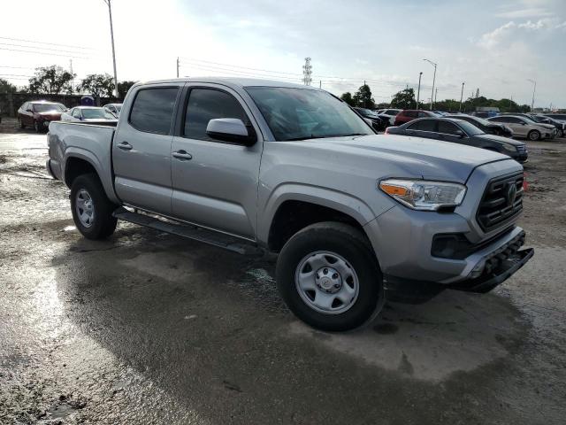 Photo 3 VIN: 5TFAX5GNXJX128995 - TOYOTA TACOMA DOU 