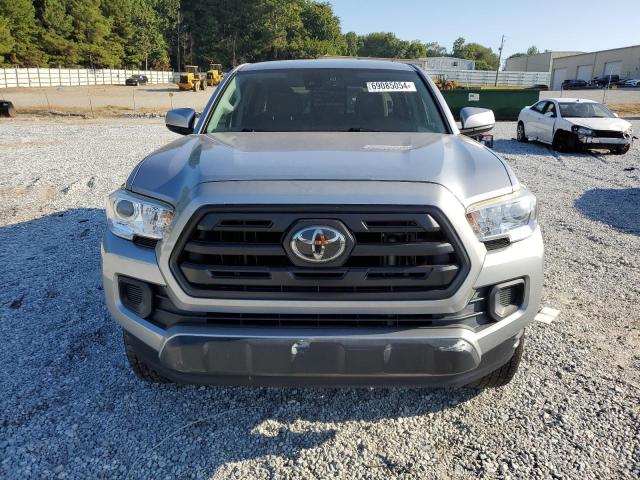 Photo 4 VIN: 5TFAX5GNXKX153980 - TOYOTA TACOMA 