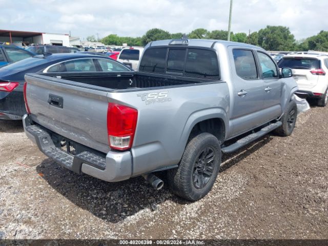 Photo 3 VIN: 5TFAX5GNXKX161884 - TOYOTA TACOMA 