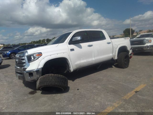 Photo 1 VIN: 5TFAY5F10KX812905 - TOYOTA TUNDRA 4WD 